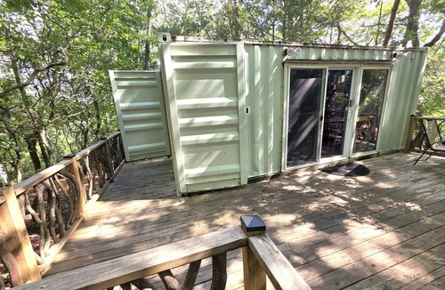 Dahlonega Cabin | Pet-friendly Sunset Eco Container Cabin 10 minutes from Downtown Dahlonega