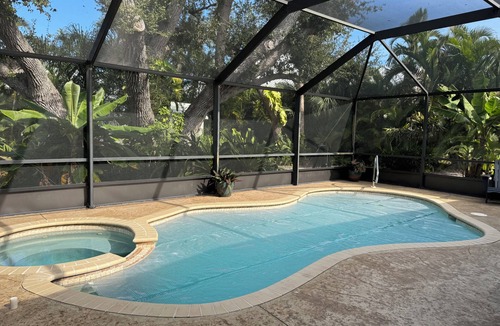 Saint James City House | Pine Island canal home with boat access to Gulf.