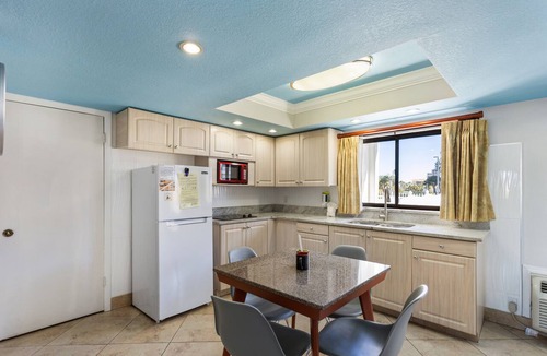 St. Pete Beach Hotel | Plaza Beach Hotel Beachfront Resort