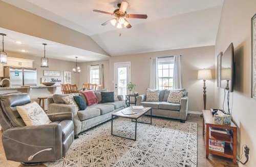 Ozark House | Pool Access, Grill & Gazebo: Ozark Getaway!