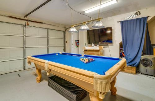 Wimbledon Falls House | Pool & Shared Game Area! Home 7 Mi to Dtwn Tomball