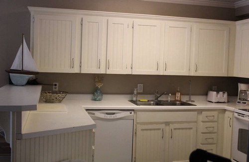 Hilton Head Island Condo | Pool view.Spacious 2 bedroom 2 bath Condo/S.FOREST BEACH/Indoor/Outdoor Pools