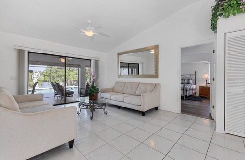 Port Charlotte House | Port Charlotte 3 Bedroom Private Pool Canal Home- Close to Everything!