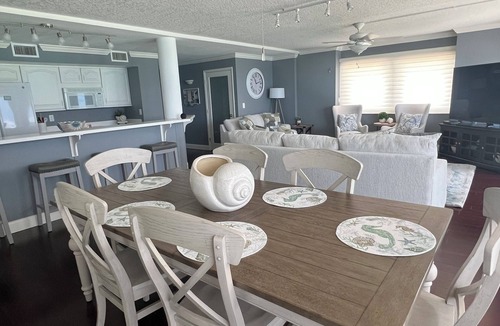 Daytona Beach Shores Condo | Premier 9th Floor End 3BR 3BA - No Drive Beach!