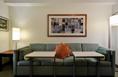 Buford House | Prestige for an Ideal Vacation! W/ Free WiFi