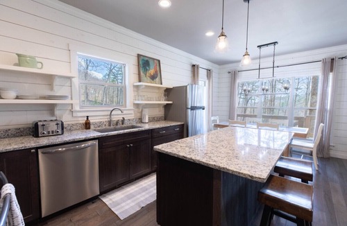 Highlands Cottage | PRICE DROP! New Lower Rates Just for Spring