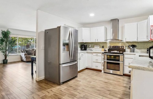 Boynton Beach House | Prime Location 3BR w/ Pool Table