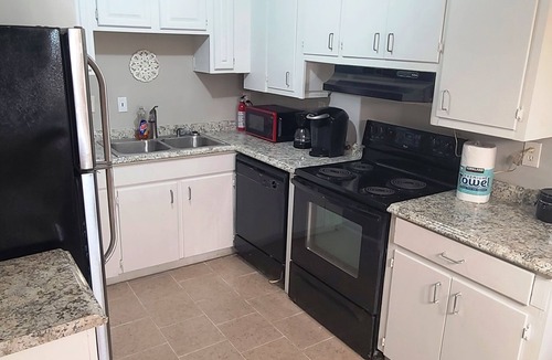 Tucker Condo | Private Apartment Close to Hospitals, Atlanta Emory Stone Mt