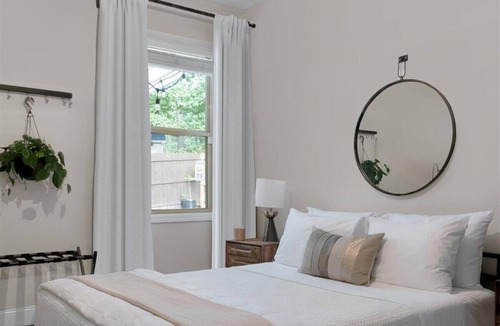 Grayson House | Private bed and bathroom with partition and own entrance.