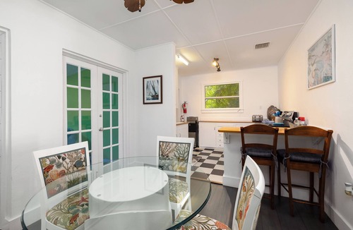 Upper Matecumbe Key Cottage | Private Cottage on Bayfront Estate with Heated Pool, Deep Dockage, Kayaks and More