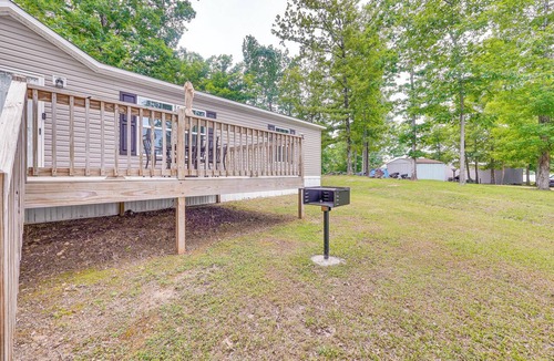 Gadsden House | Private Dock! Beautiful Neely Henry Lake Retreat