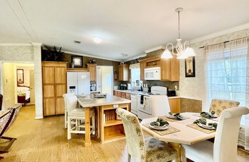 Pierson House | Private Farm w/Beach Near St.JohnsRiver