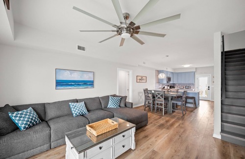 Perdido Key Coves One House | PRIVATE HEATED POOL/SPA, PRIVATE BEACH, GAMEROOM, VOLLEY/PICKLEBALL. BOAT DOCK