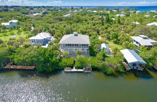 Palm Island House | Private Island Paradise