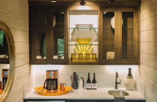 Dahlonega Cabin | Private Luxe Retreat on Etowah River Peninsula