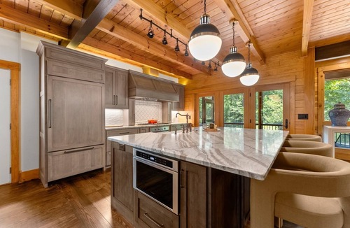 Dahlonega Cabin | Private Luxe Retreat on Etowah River Peninsula