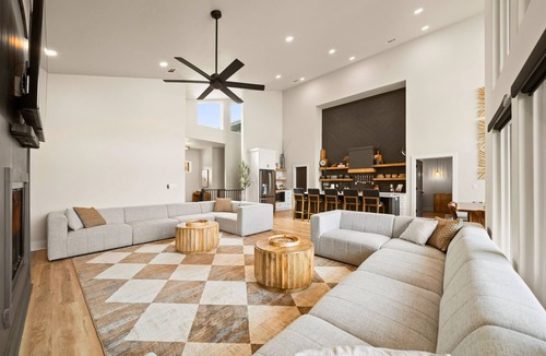 Hot Springs House | Private Pool, Dock, Movie Room on Lake Hamilton