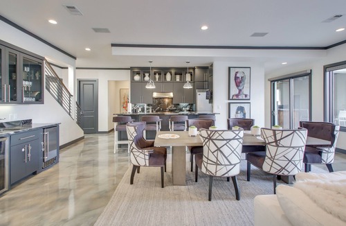 Rockwell House | Private Pool & Slip: Luxury Lake Hamilton Home!
