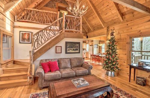 Sapphire House | Private Sapphire Valley Resort Cabin w/Mtn Views!