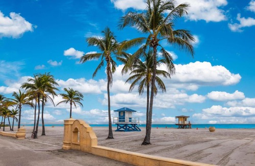 Opa-Locka House | Private Studio Near Hard Rock Peaceful Stay