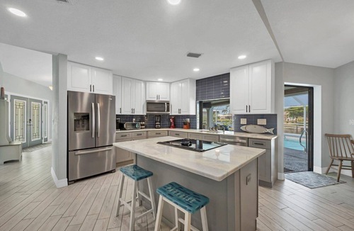 Punta Gorda House | Punta Gorda 3-Bedroom Canalfront Vacation Home with Pool