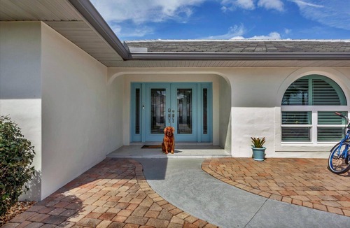 Punta Gorda House | Punta Gorda 3-Bedroom Canalfront Vacation Home with Pool