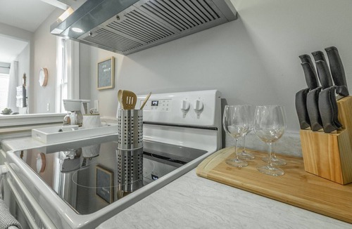Northside Apartment | Purple Aster - a PMI Scenic City Vacation Rental