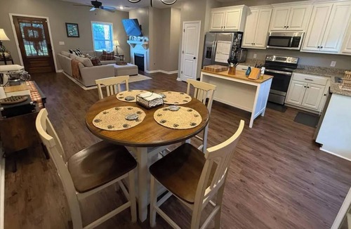 Oxford House | Quaint 3-bedroom house in charming Oxford, MS. The perfect getaway for you.