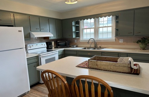 Farmers Retreat House | Quaint Village 4 bedroom home in Friendship IN