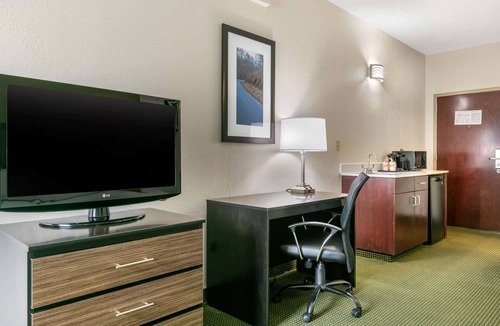 Monteagle Hotel | Quality Inn Monteagle