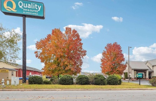 Dawsonville Hotel | Quality Inn & Suites Dawsonville