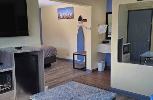 East Point Hotel | Quality Inn & Suites East Point - Atlanta Area