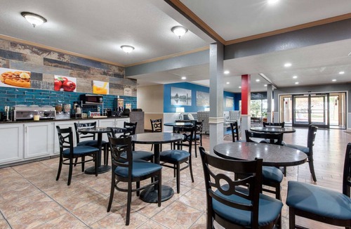West Memphis Hotel | Quality Inn West Memphis I-40