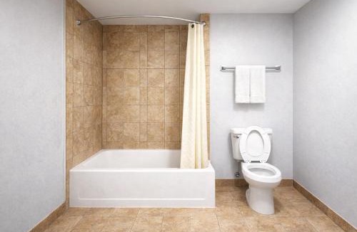 Antioch Hotel | Quarters Inn & Suites