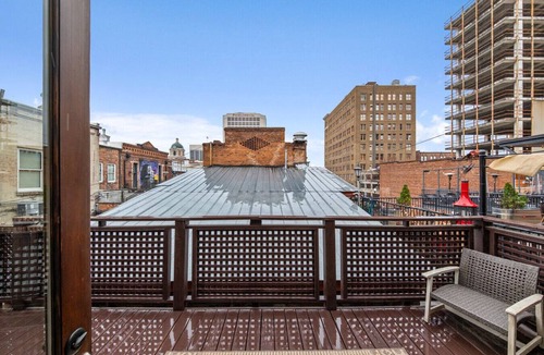 Macon Apartment | Quiet Downtown Loft | Walk to Dining & Coffee