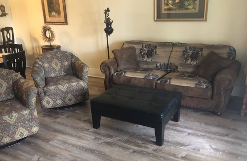 Talladega Condo | Quiet lakeside condo on Logan Martin