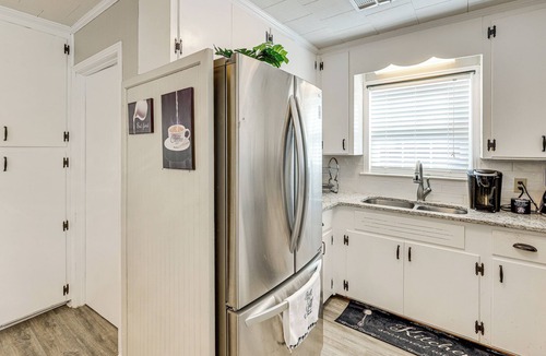Prattville House | Quiet, Stylish & Convenient Home in Prattville