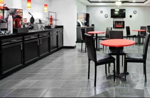 Pearl Hotel | Ramada by Wyndham Pearl/Jackson Airport