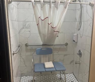 Hartselle Hotel | Red Roof Inn Hartselle