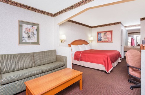 Graysville Hotel | Regency Inn & Suites-Hamilton Place