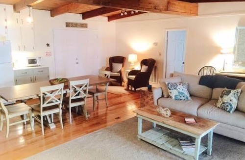 Cook Springs Cottage | Relax,Connect, Play and Get Away