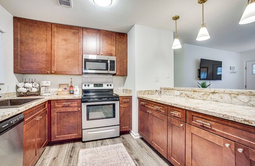 Burton House | Relax Fireside: Family Home 6 Mi to Dtwn Beaufort!