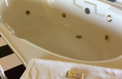 Albany Hotel | Relax Inn