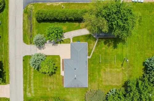 Appleton House | -Relax on Rogers - 3 bedroom, 2 bath