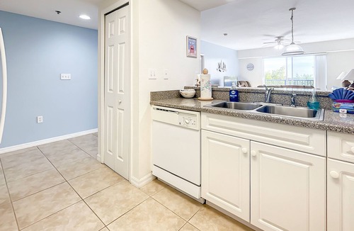 New Smyrna Beach Condo | Relaxing Condo w/Balcony, Pools, Tennis & Steps to Beach