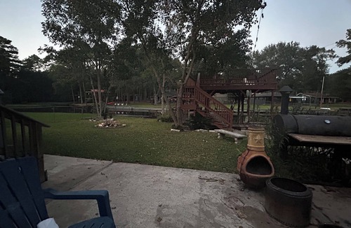 Conroe House | Relaxing Quiet Home on a Private Lake with a Pool
