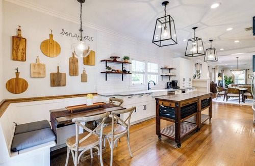 Lakeland House | Renovated, Stylish Retreat w/Patio in Lakeland!