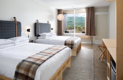 Boone Hotel | Rhode's Motor Lodge