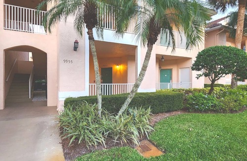 Port Saint Lucie Villa | Right Direction Rentals 1 Bedroom Villa 9955