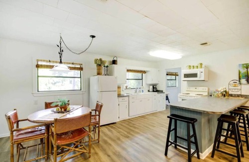McComb House | River`s Edge Retreat